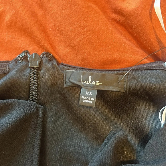 Lulu’s NWT Lynne Black Off-the-Shoulder Maxi Dress size XS - Picture 8 of 8